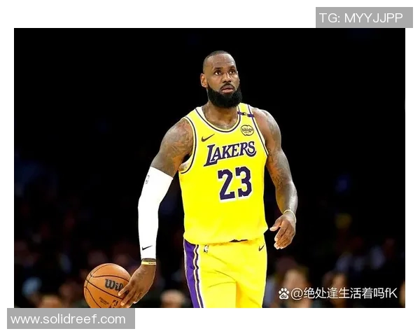 詹姆斯领衔NBA新赛季展望球场传奇再续辉煌之路